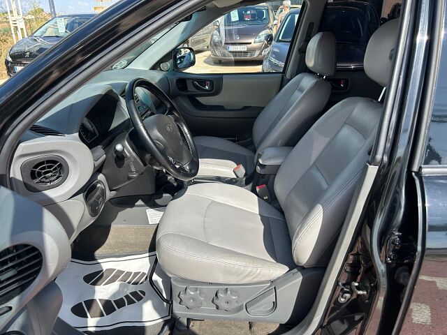 HYUNDAI SANTA FE V6 4X4 2.7 AUTO SPANISH LHD IN SPAIN 112000 MILES SUPERB 2005